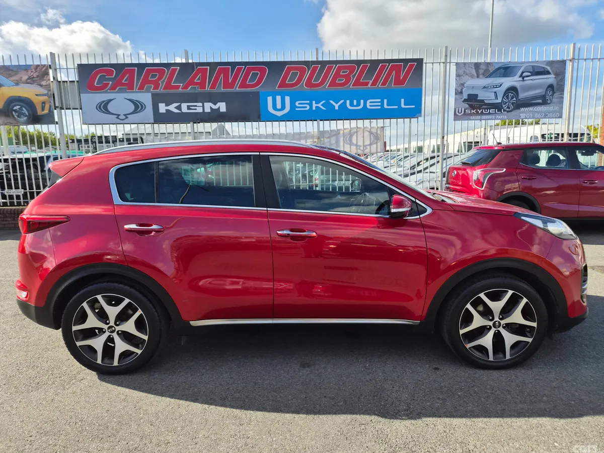 Kia Sportage SUV, Diesel, 2017, Red