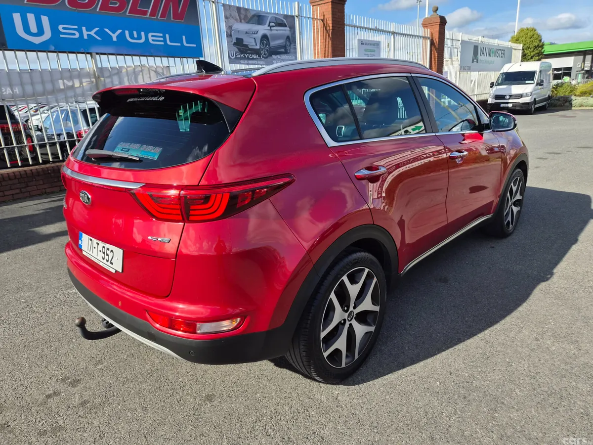 Kia Sportage SUV, Diesel, 2017, Red