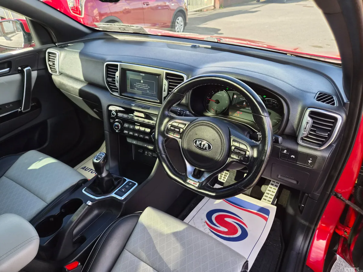 Kia Sportage SUV, Diesel, 2017, Red