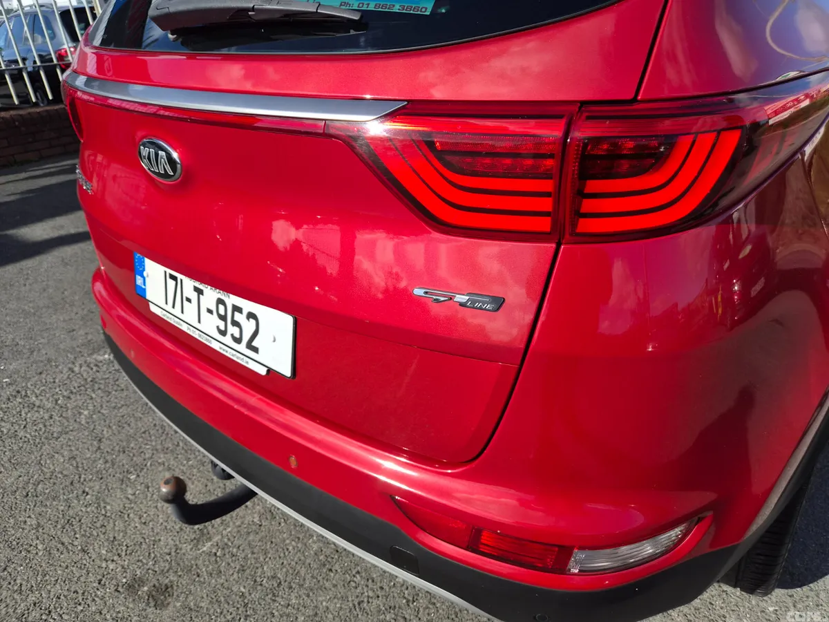 Kia Sportage SUV, Diesel, 2017, Red