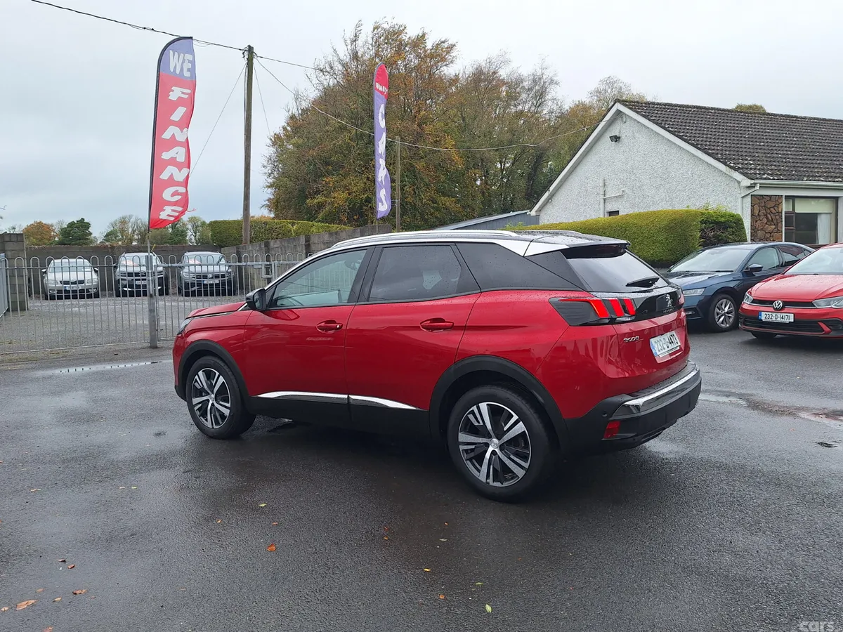 Peugeot 3008 MPV, Diesel, 2023, Red