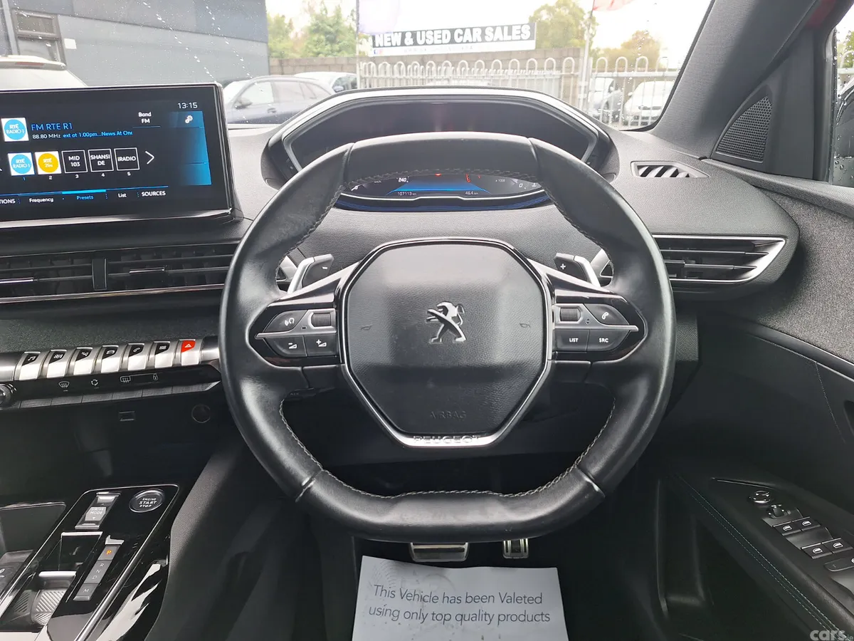 Peugeot 3008 MPV, Diesel, 2023, Red