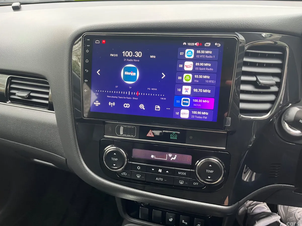 Mitsubishi Outlander SUV, Petrol Plug-in Hybrid, 2018, Silver
