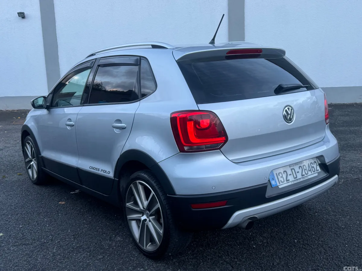 Volkswagen Polo Hatchback, Petrol, 2013, Silver
