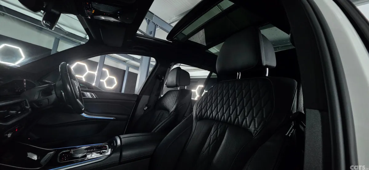 BMW X5 SUV, Petrol Plug-in Hybrid, 2023, White