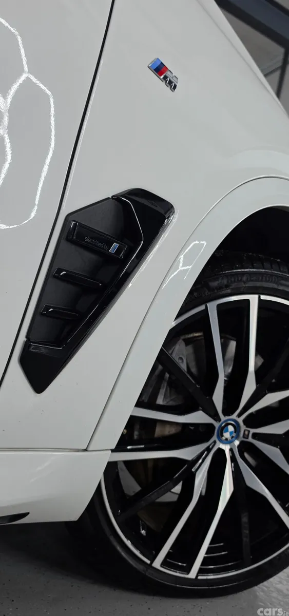 BMW X5 SUV, Petrol Plug-in Hybrid, 2023, White