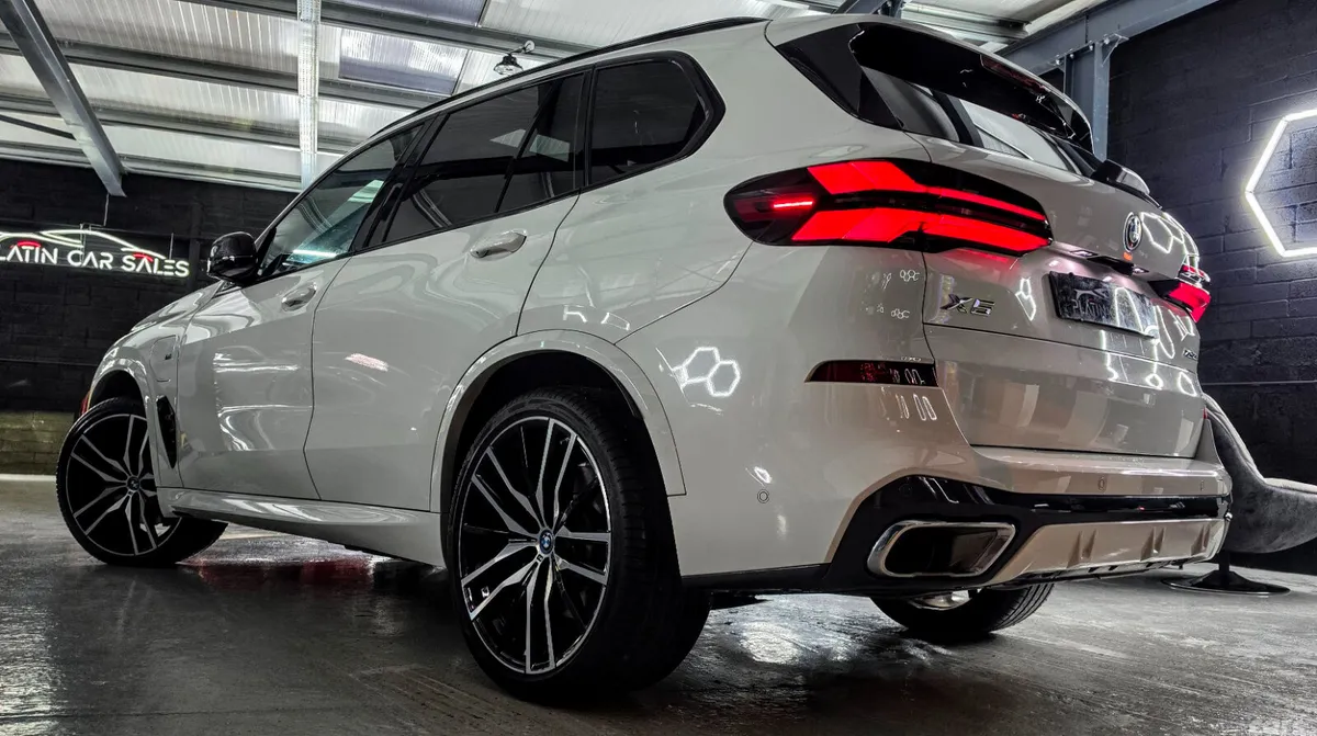 BMW X5 SUV, Petrol Plug-in Hybrid, 2023, White