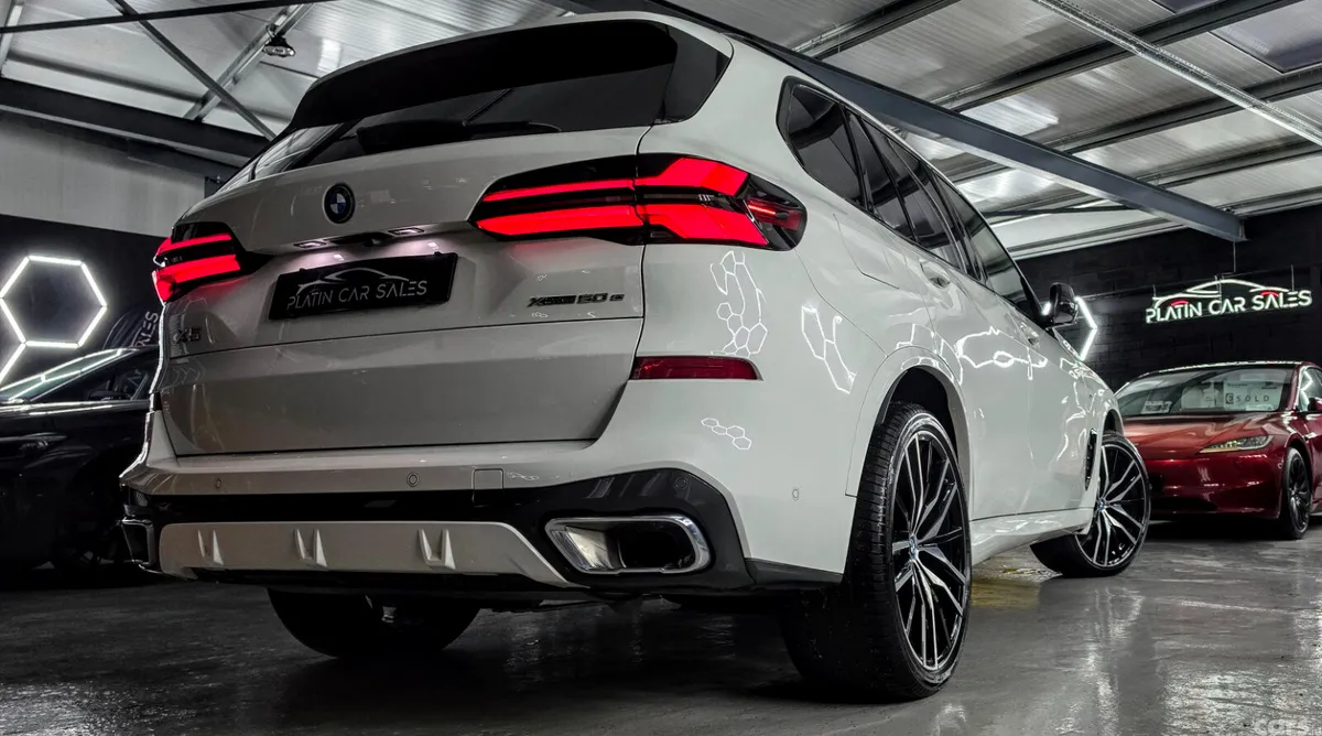 BMW X5 SUV, Petrol Plug-in Hybrid, 2023, White
