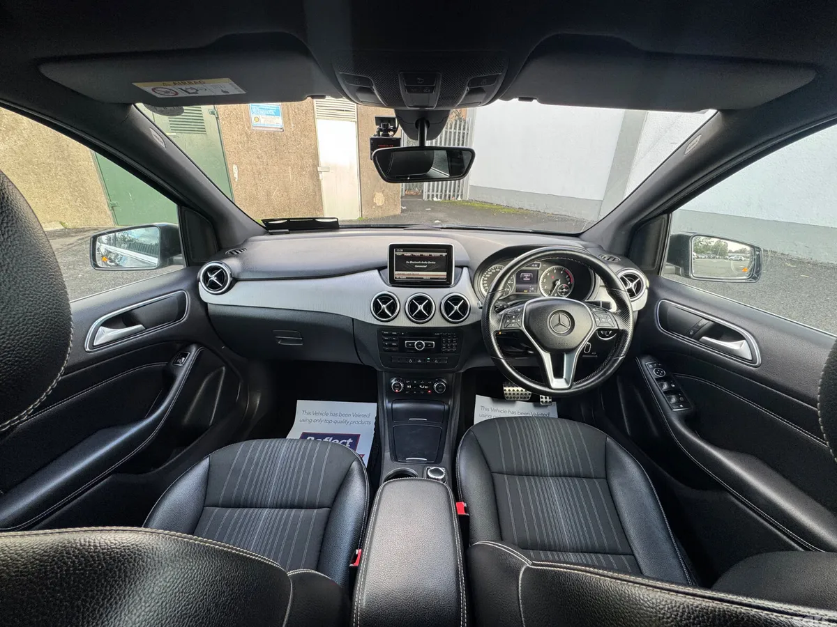 Mercedes-Benz B-Class Hatchback, Petrol, 2014, Black