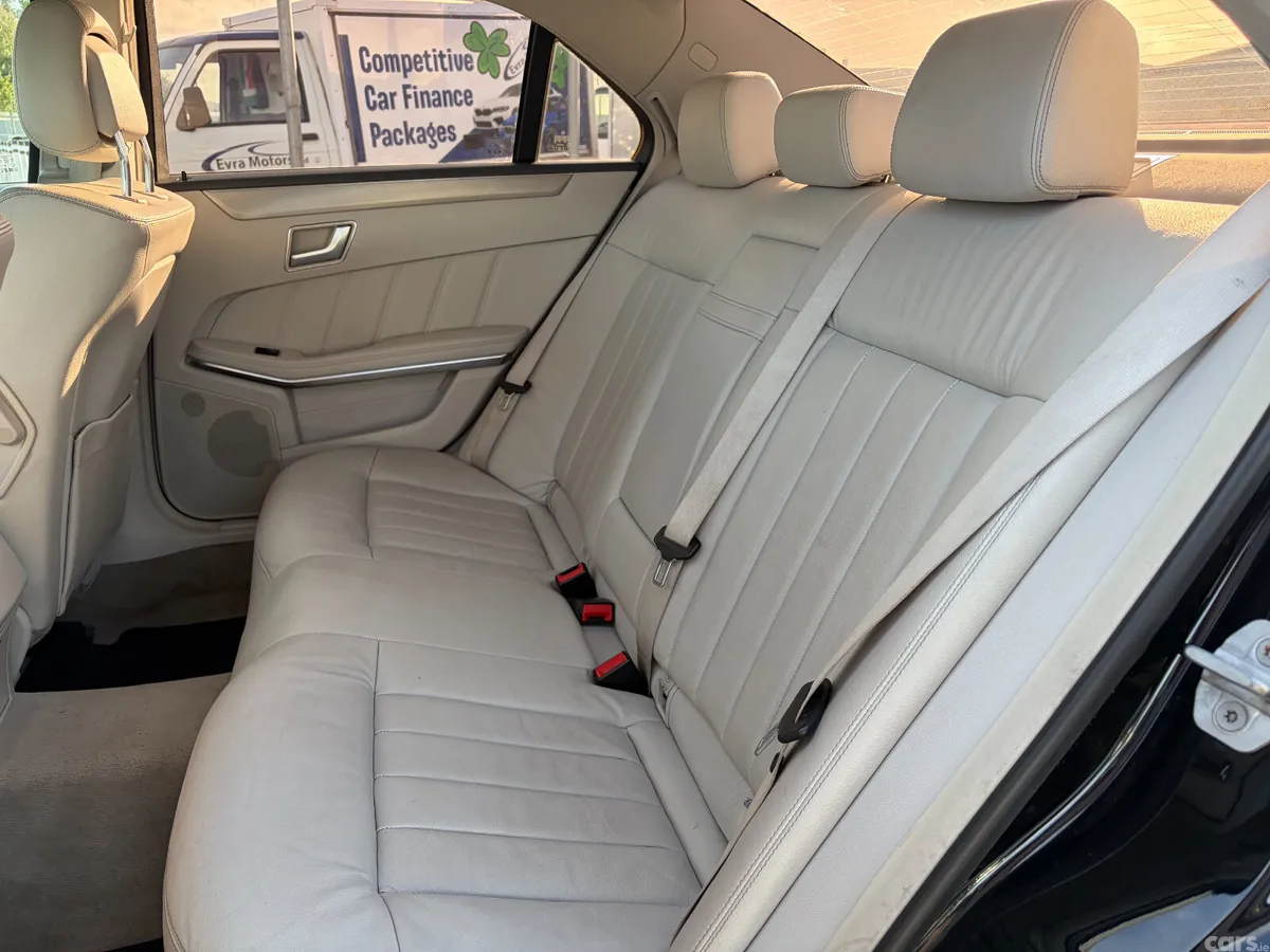Mercedes-Benz E-Class Saloon, Diesel, 2013, Black