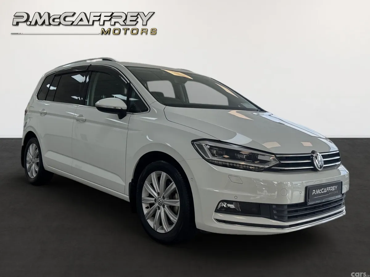 Volkswagen Touran MPV, Diesel, 2018, White