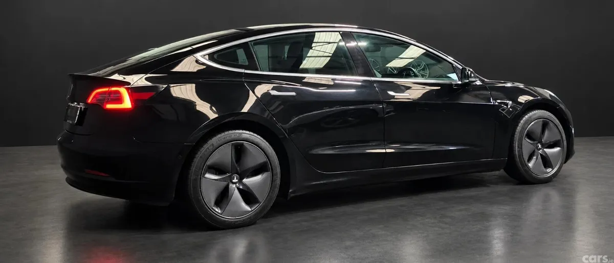 Tesla Model 3 Saloon, Electric, 2020, Black