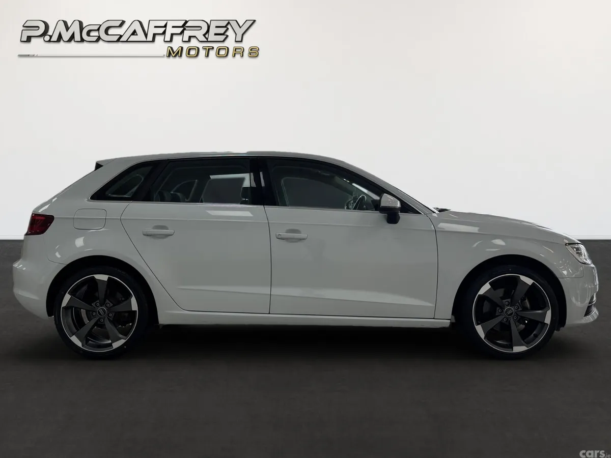 Audi A3 Hatchback, Petrol, 2015, White