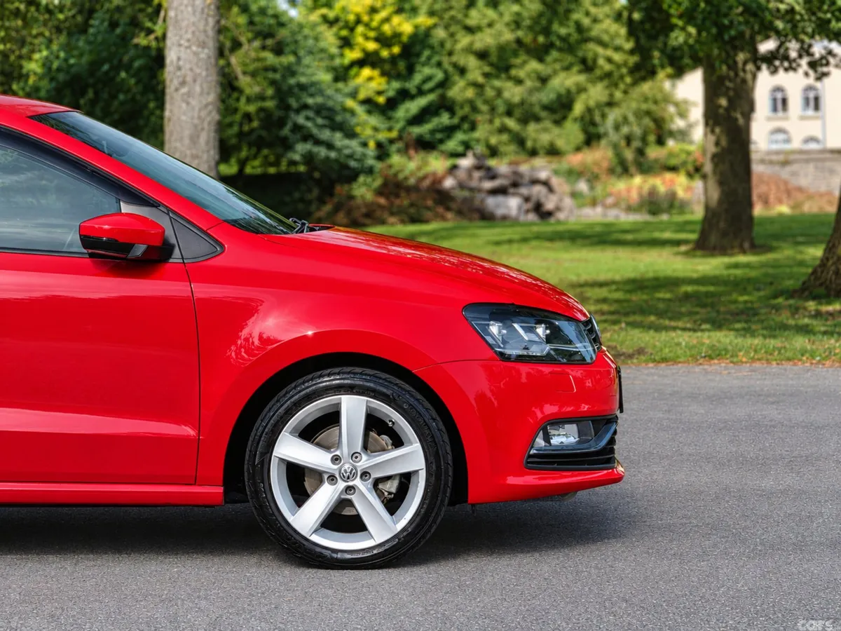 Volkswagen Polo Hatchback, Petrol, 2017, Red