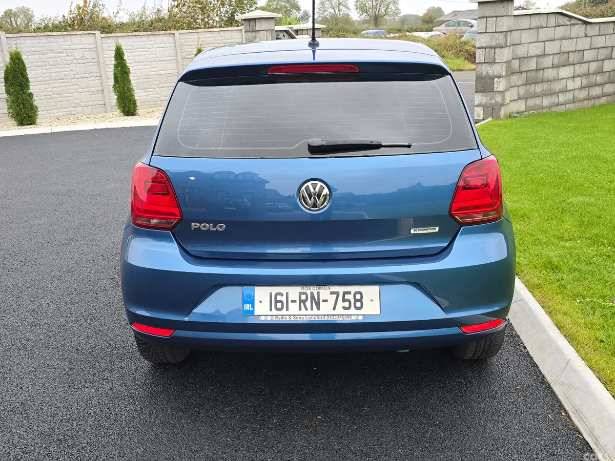 Volkswagen Polo Hatchback, Petrol, 2016, Blue
