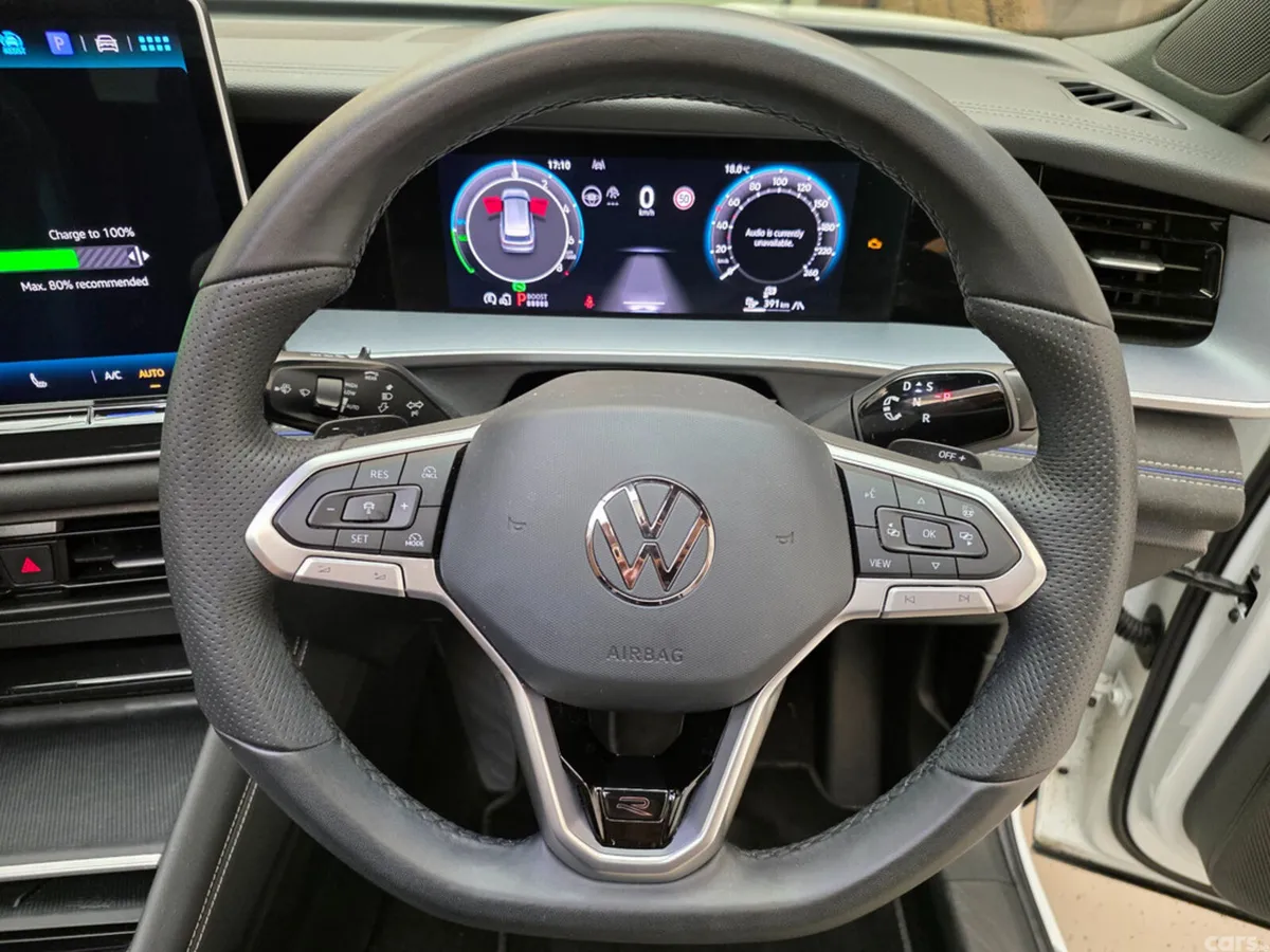 Volkswagen Tayron SUV, Petrol Plug-in Hybrid, 2025, White