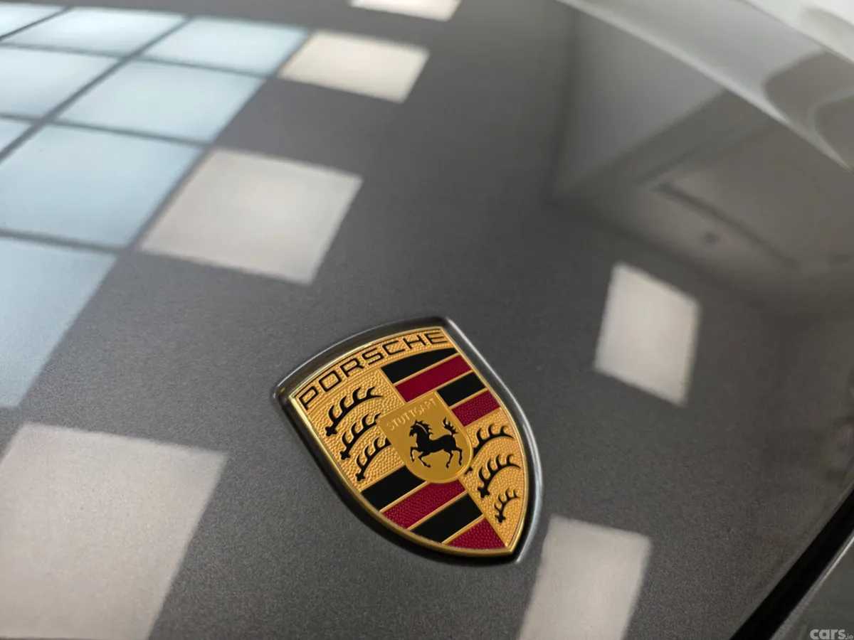 Porsche Cayenne Estate, Petrol Hybrid, 2023, Grey
