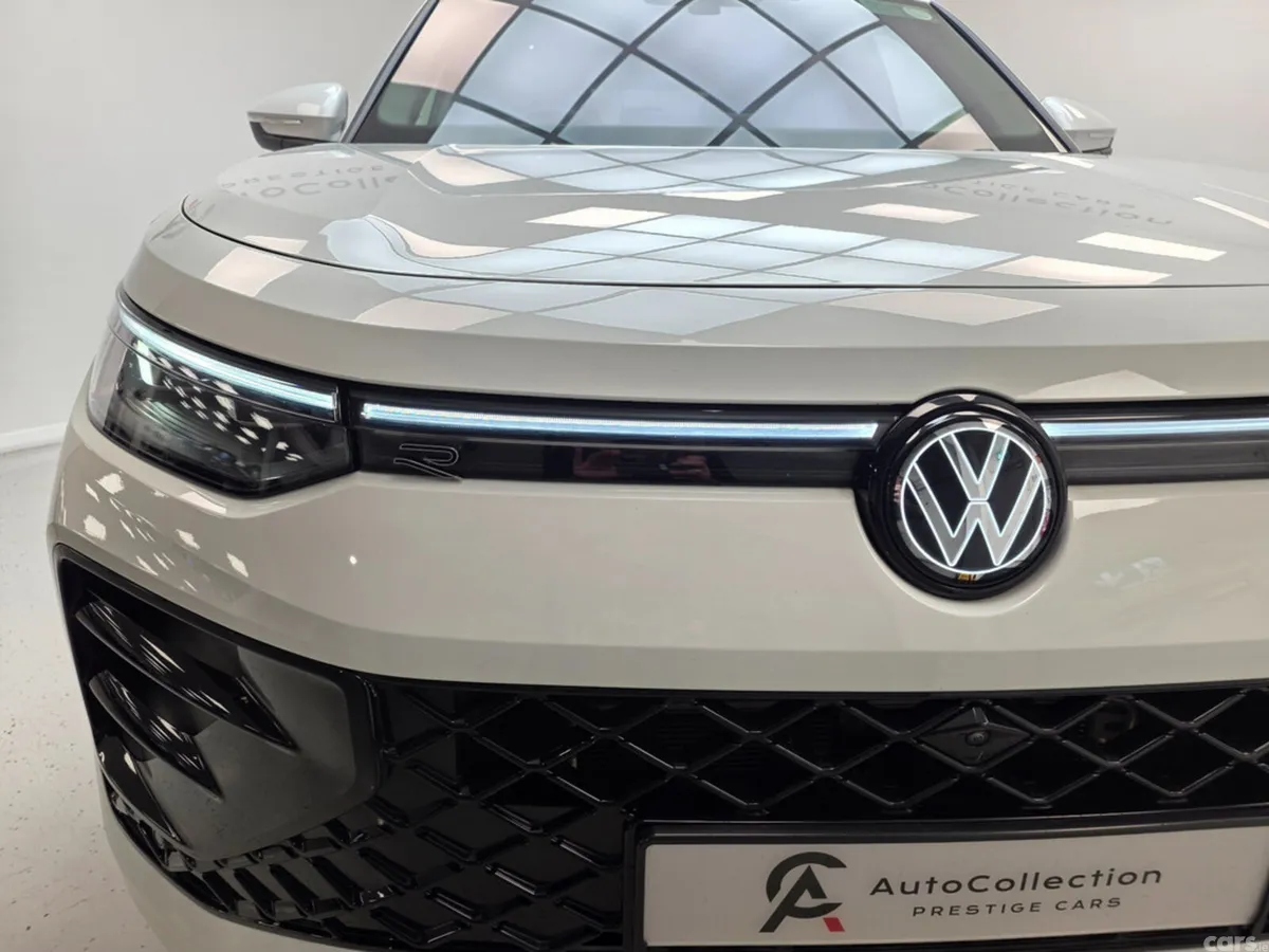 Volkswagen Tayron SUV, Petrol Plug-in Hybrid, 2025, White