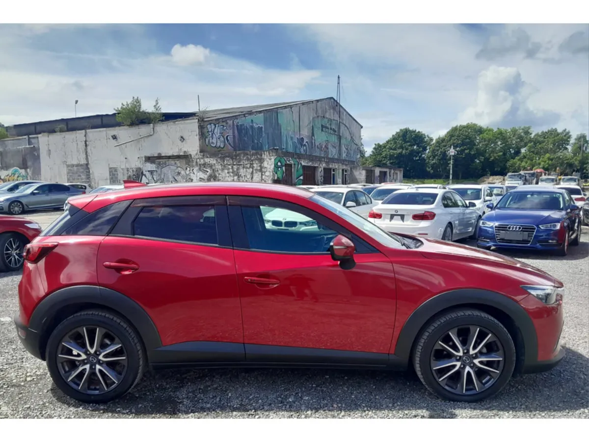 Mazda CX-3 Hatchback, Diesel, 2016, Red