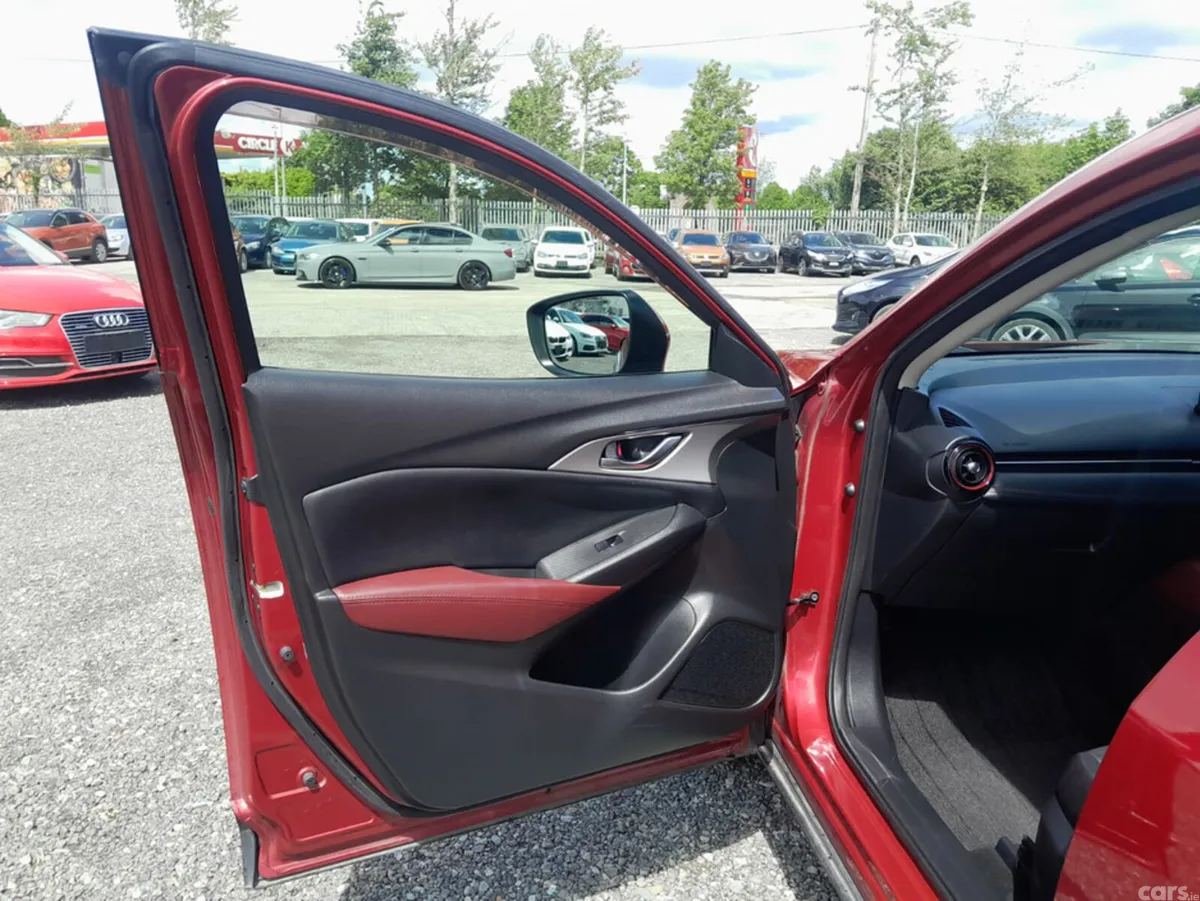 Mazda CX-3 Hatchback, Diesel, 2016, Red
