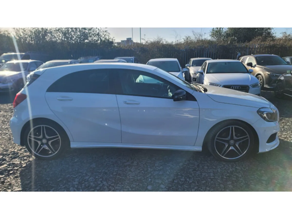 Mercedes-Benz A-Class Hatchback, Petrol, 2014, White