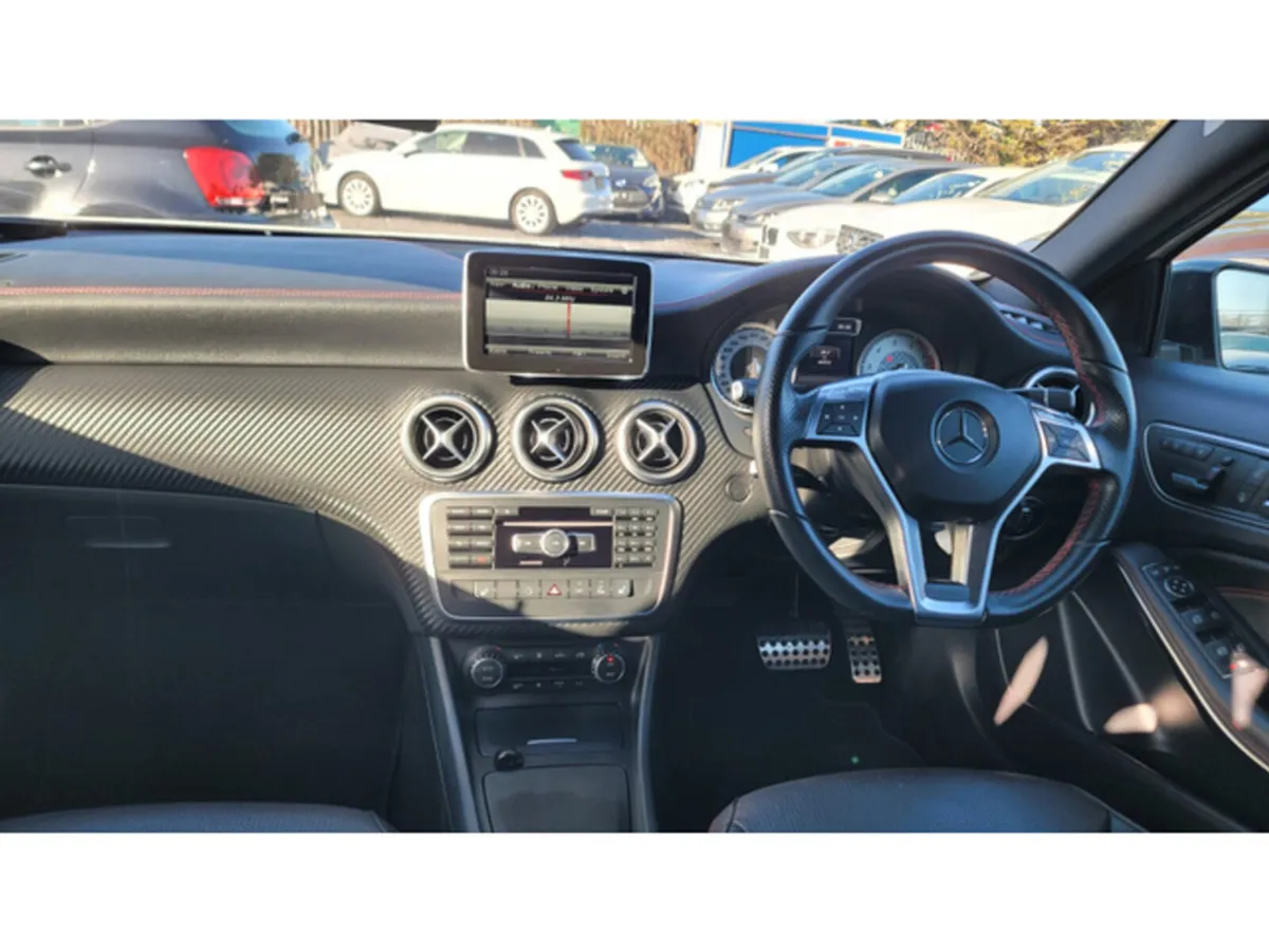 Mercedes-Benz A-Class Hatchback, Petrol, 2014, White