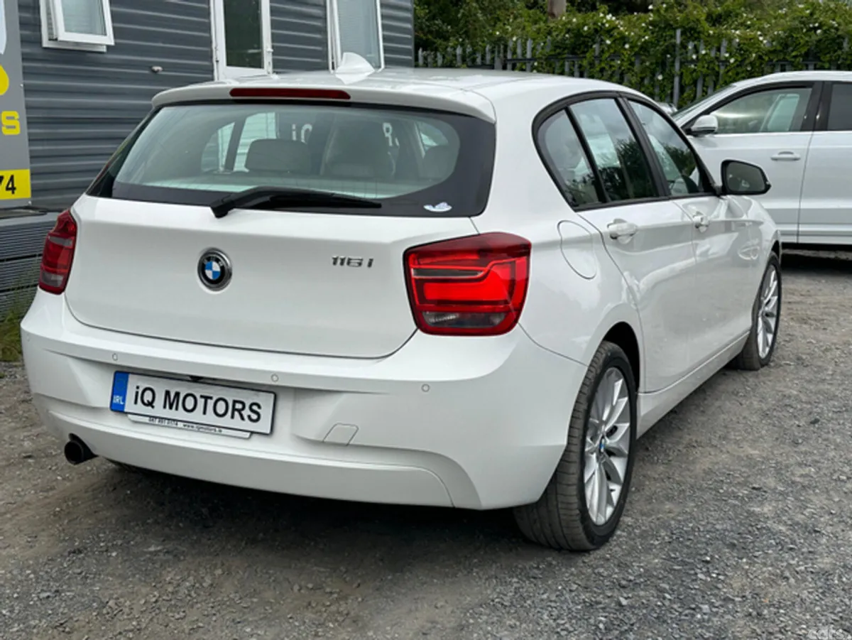 BMW 1-Series Hatchback, Petrol, 2013, White