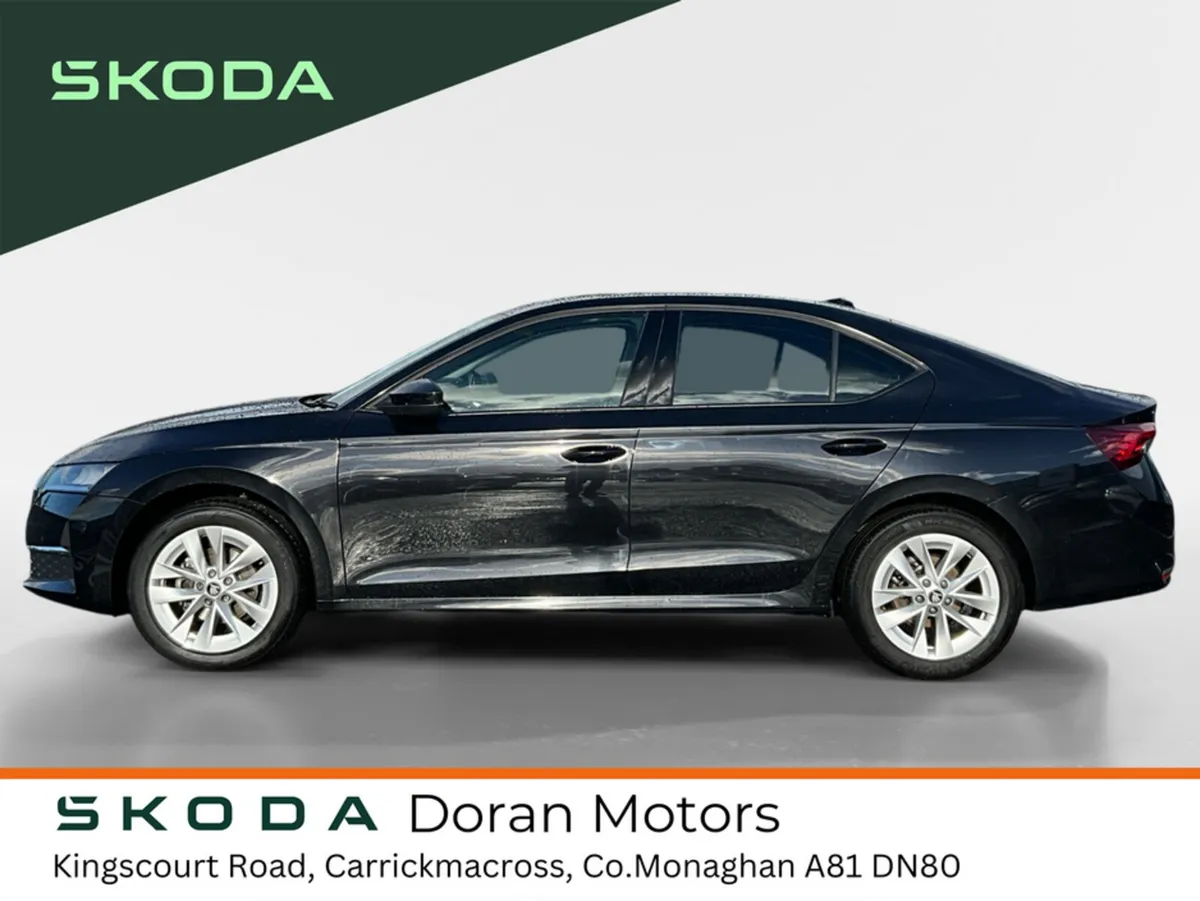 Skoda Octavia Hatchback, Diesel, 2026, Black