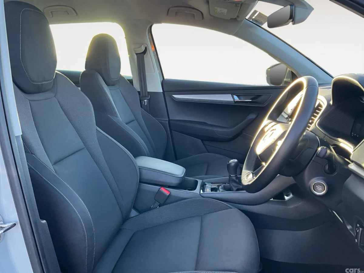 Skoda Karoq SUV, Diesel, 2024, Grey