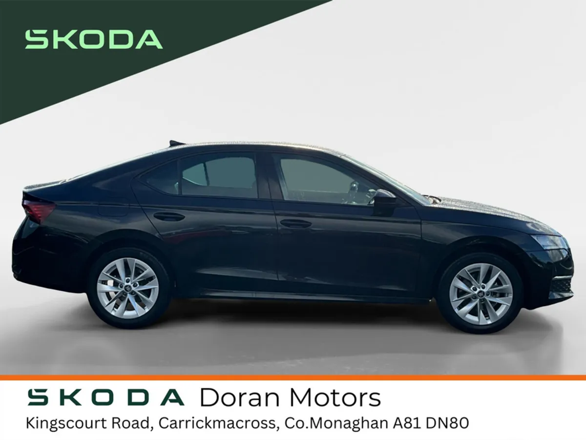 Skoda Octavia Hatchback, Diesel, 2026, Black