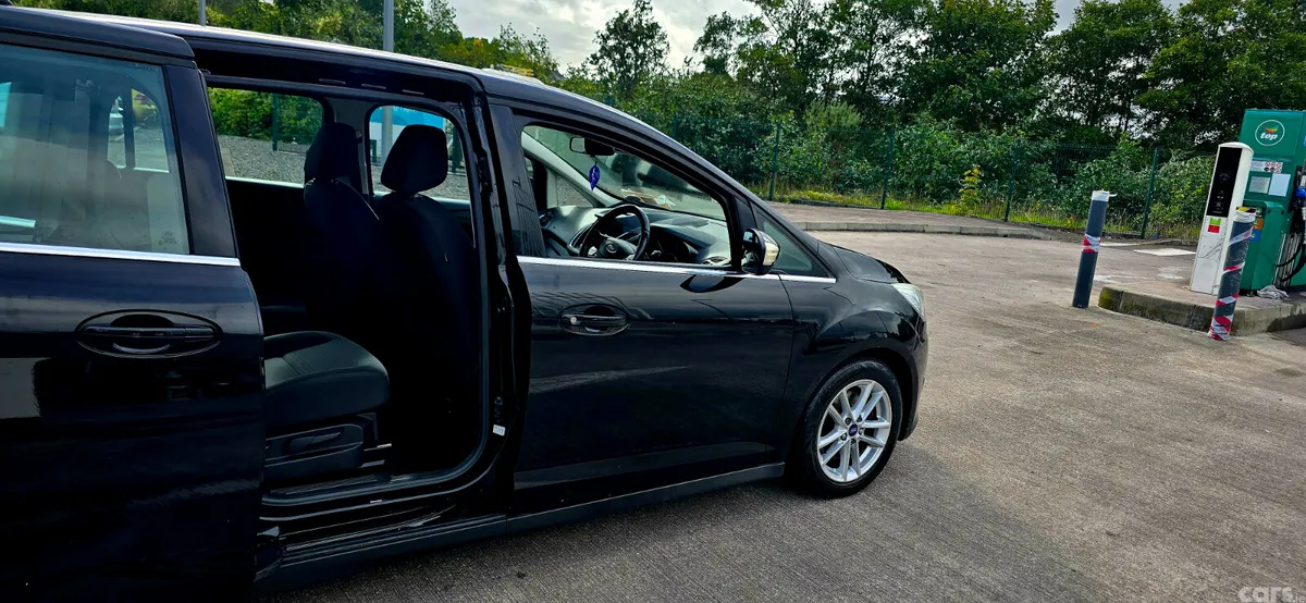 Ford Grand C-Max MPV, Diesel, 2016, Black