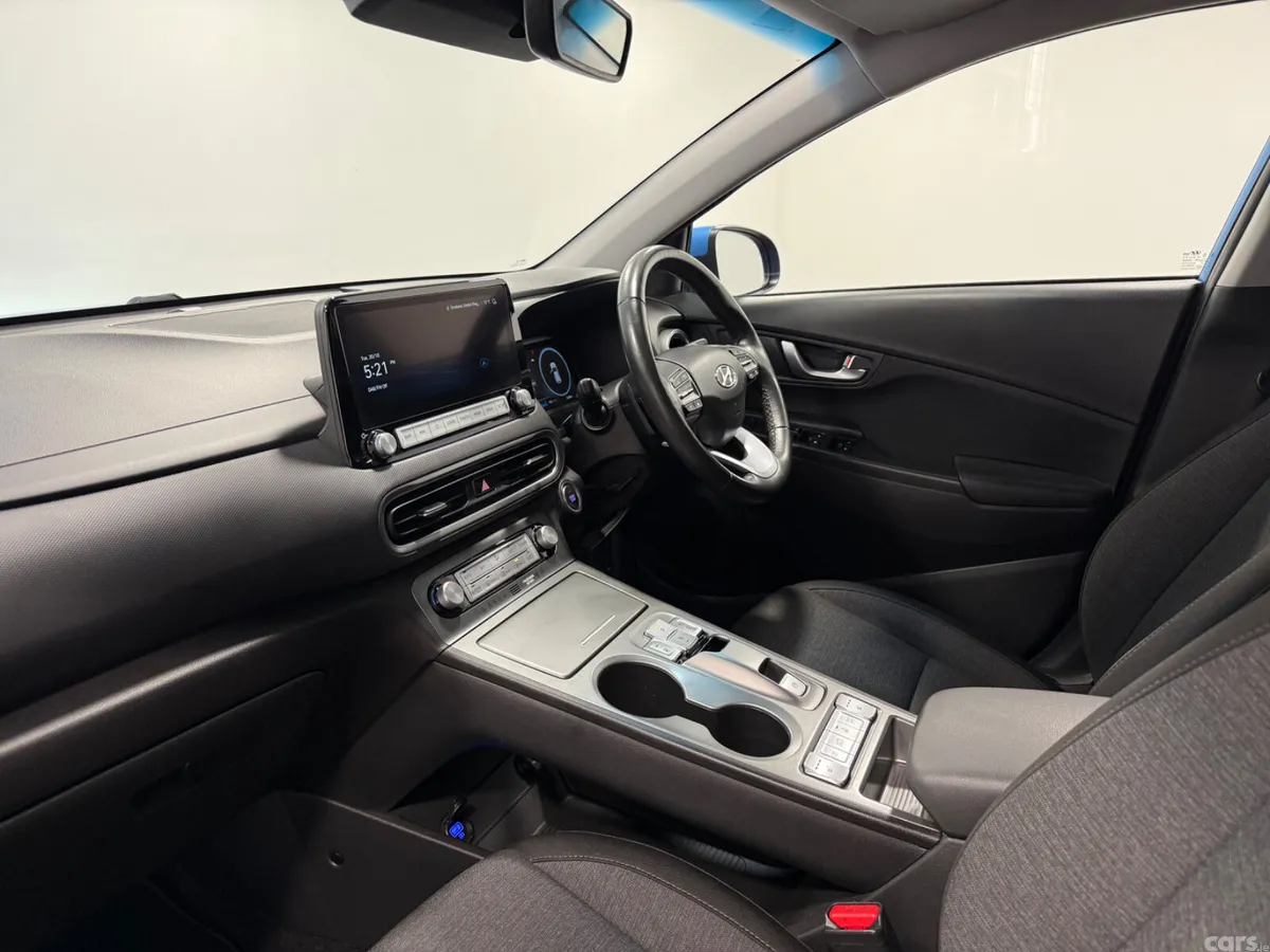 Hyundai KONA Hatchback, Electric, 2023, Blue