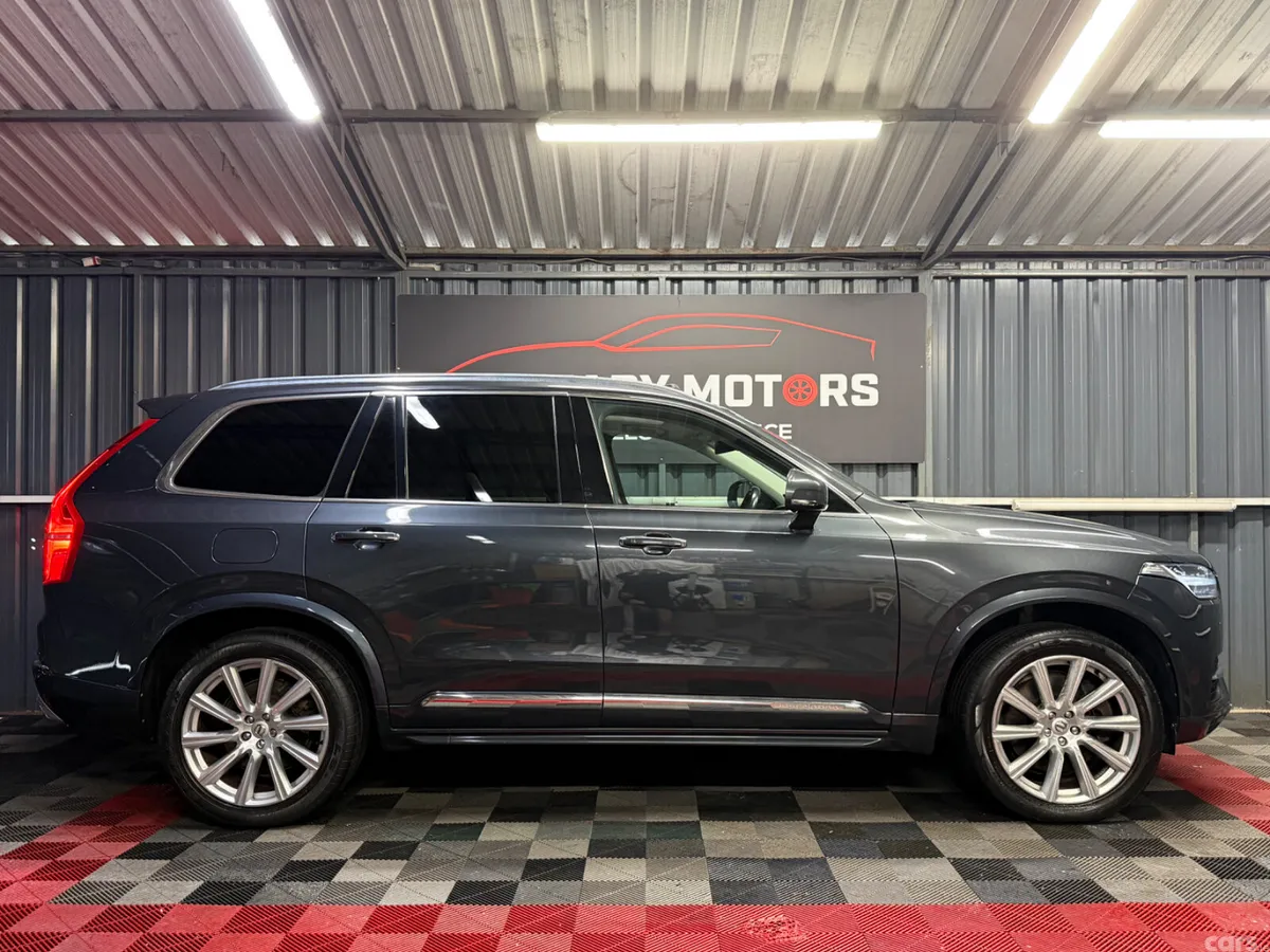 Volvo XC90 SUV, Petrol Plug-in Hybrid, 2017, Grey