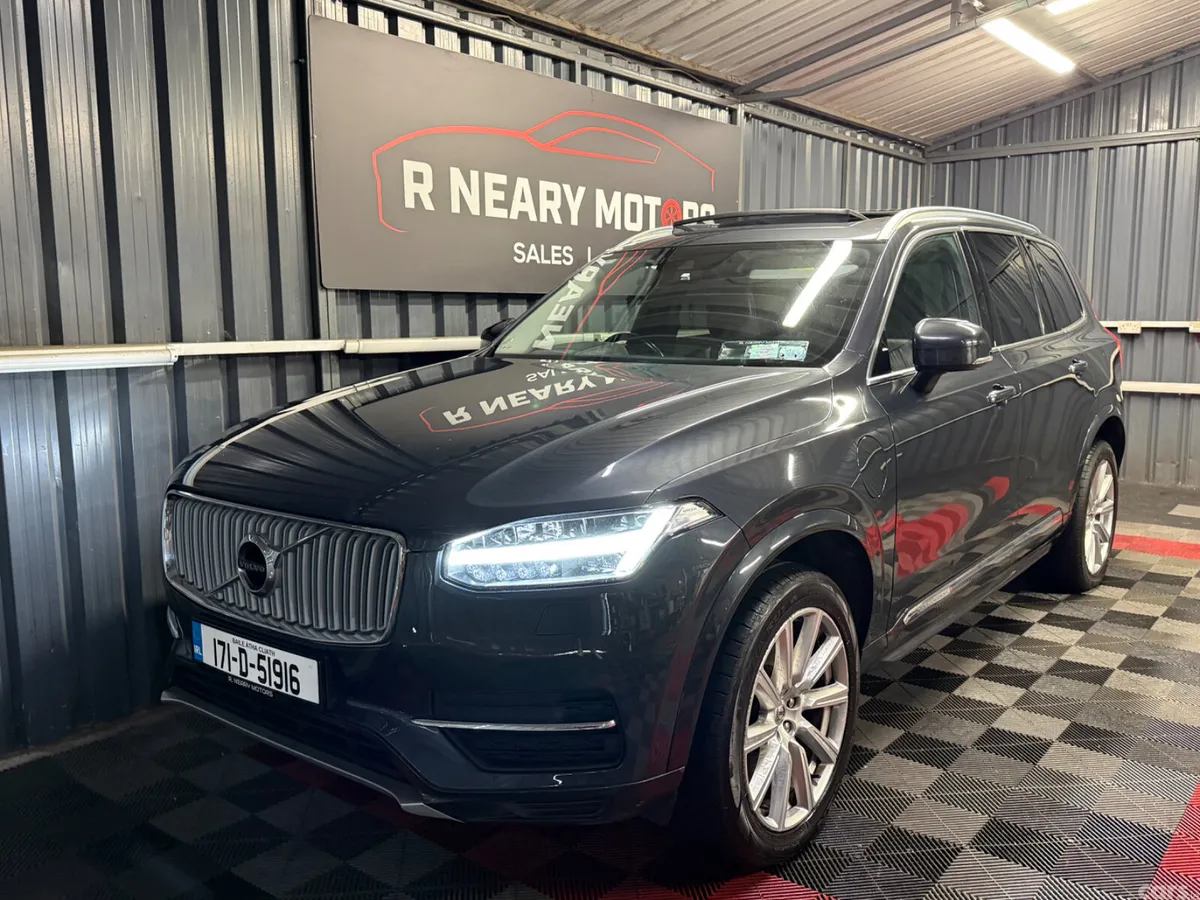 Volvo XC90 SUV, Petrol Plug-in Hybrid, 2017, Grey