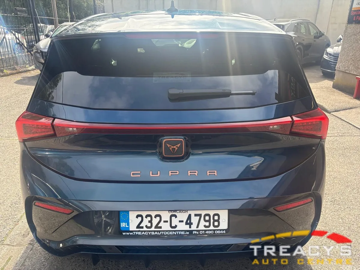 Cupra Born Estate, Electric, 2023, Blue