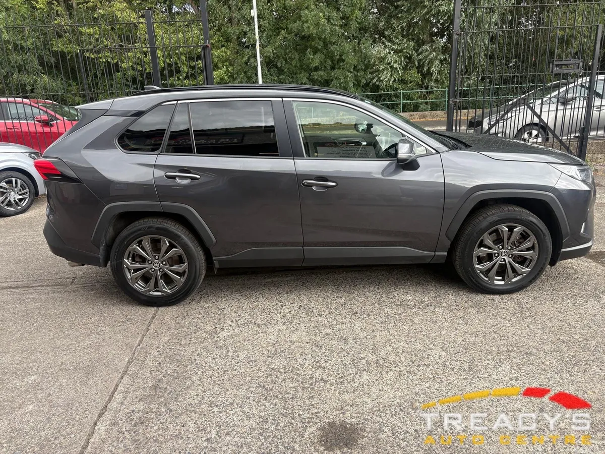 Toyota RAV4 SUV, Petrol Hybrid, 2022, Grey