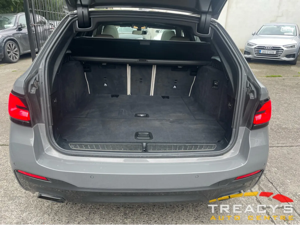 BMW 5-Series Estate, Diesel, 2022, Grey