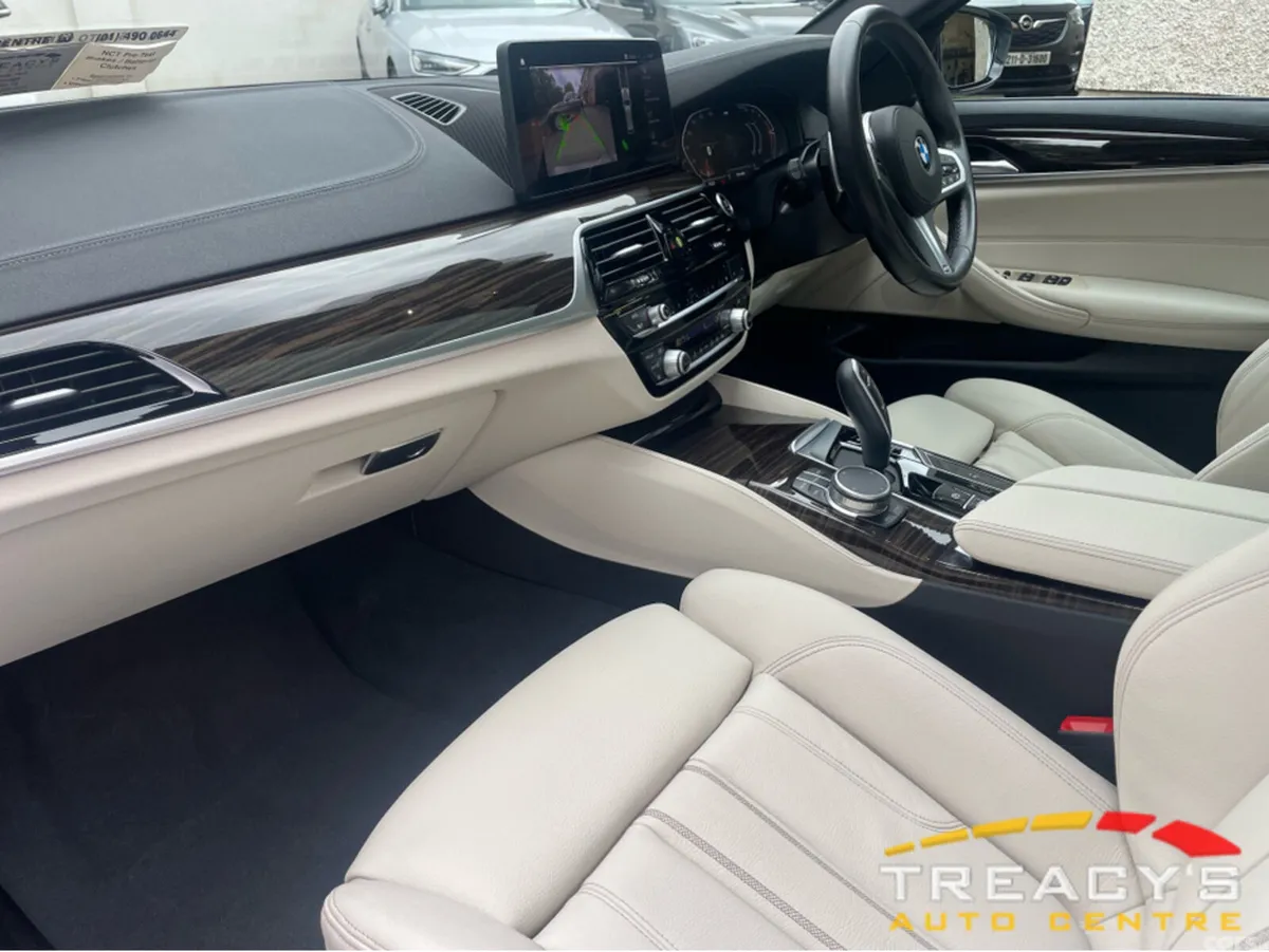 BMW 5-Series Estate, Diesel, 2022, Grey