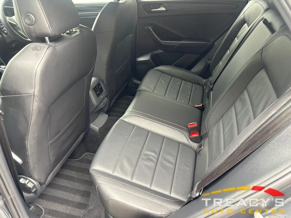 Volkswagen T-Roc SUV, Petrol, 2024, Grey