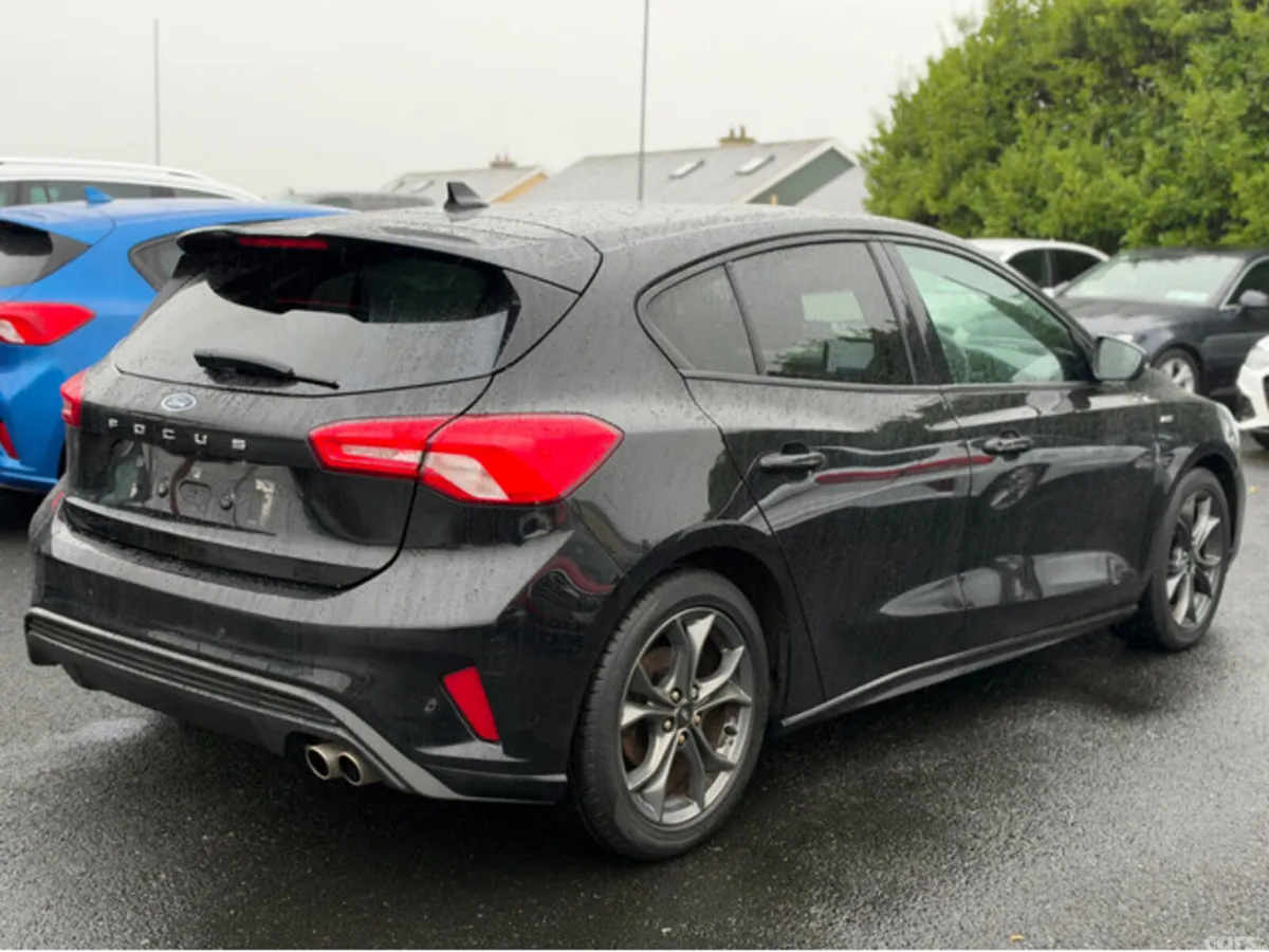 Ford Focus Hatchback, Diesel, 2020, Black