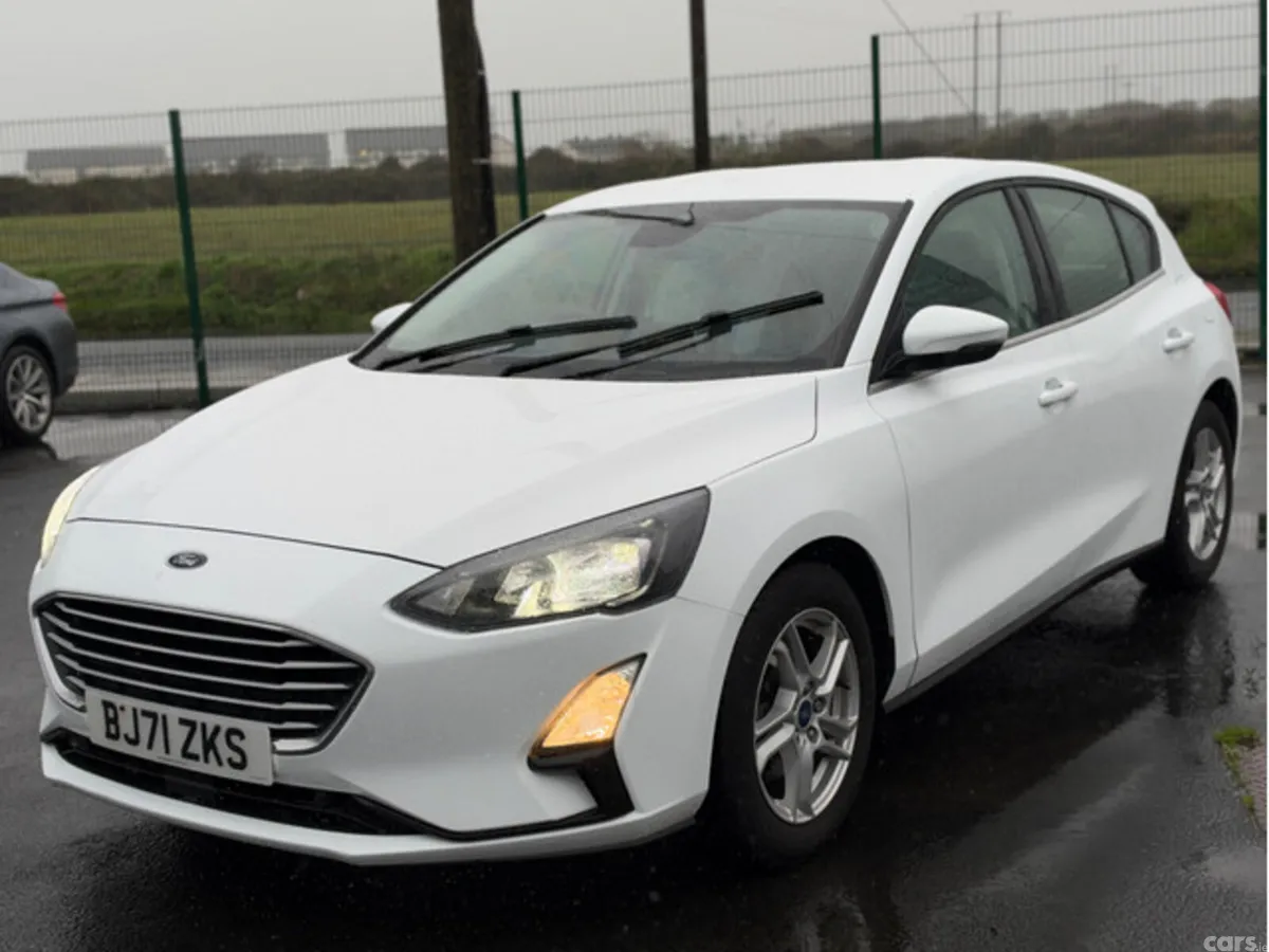 Ford Focus Hatchback, Diesel, 2021, White
