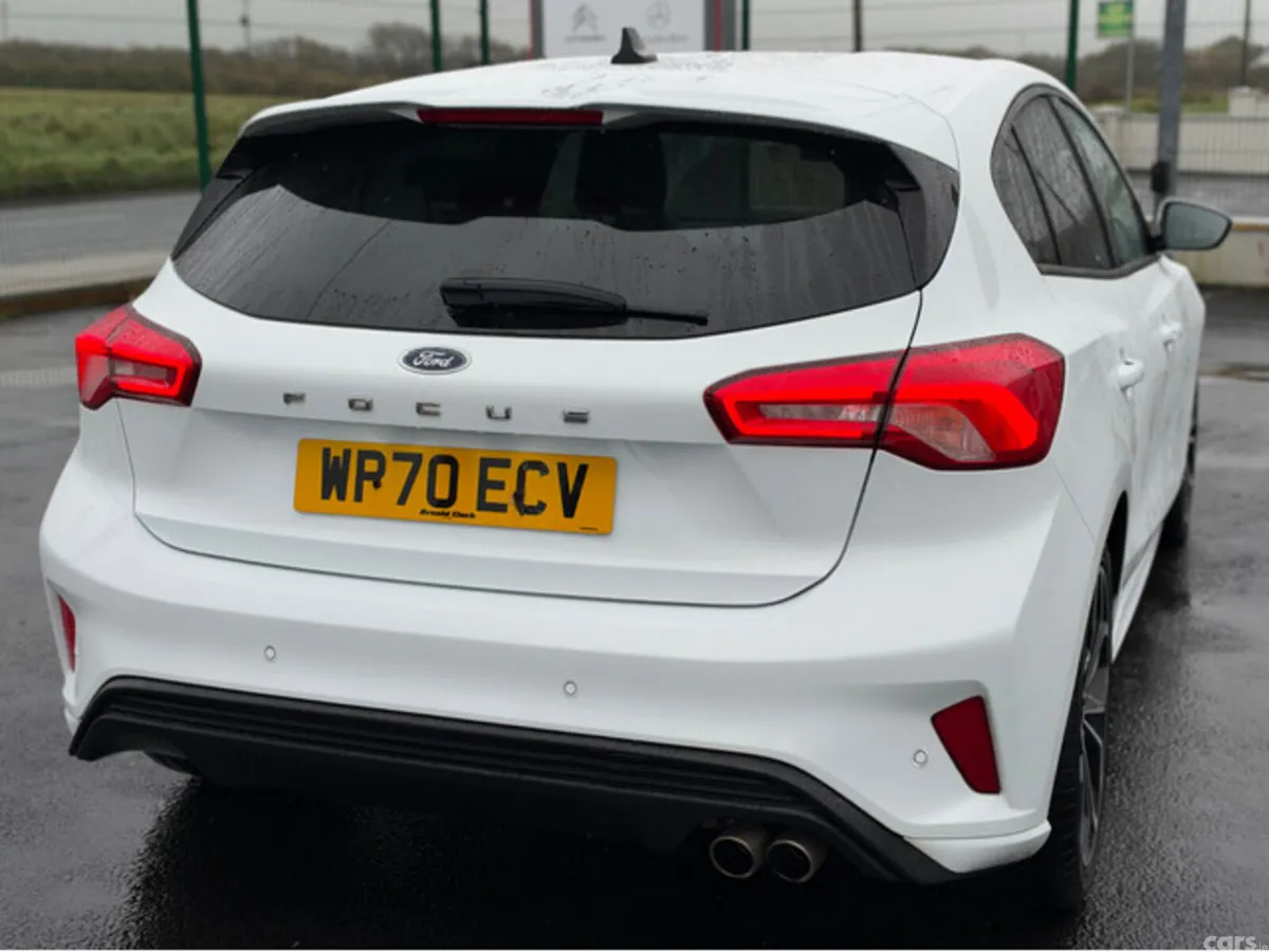 Ford Focus Hatchback, Diesel, 2020, White