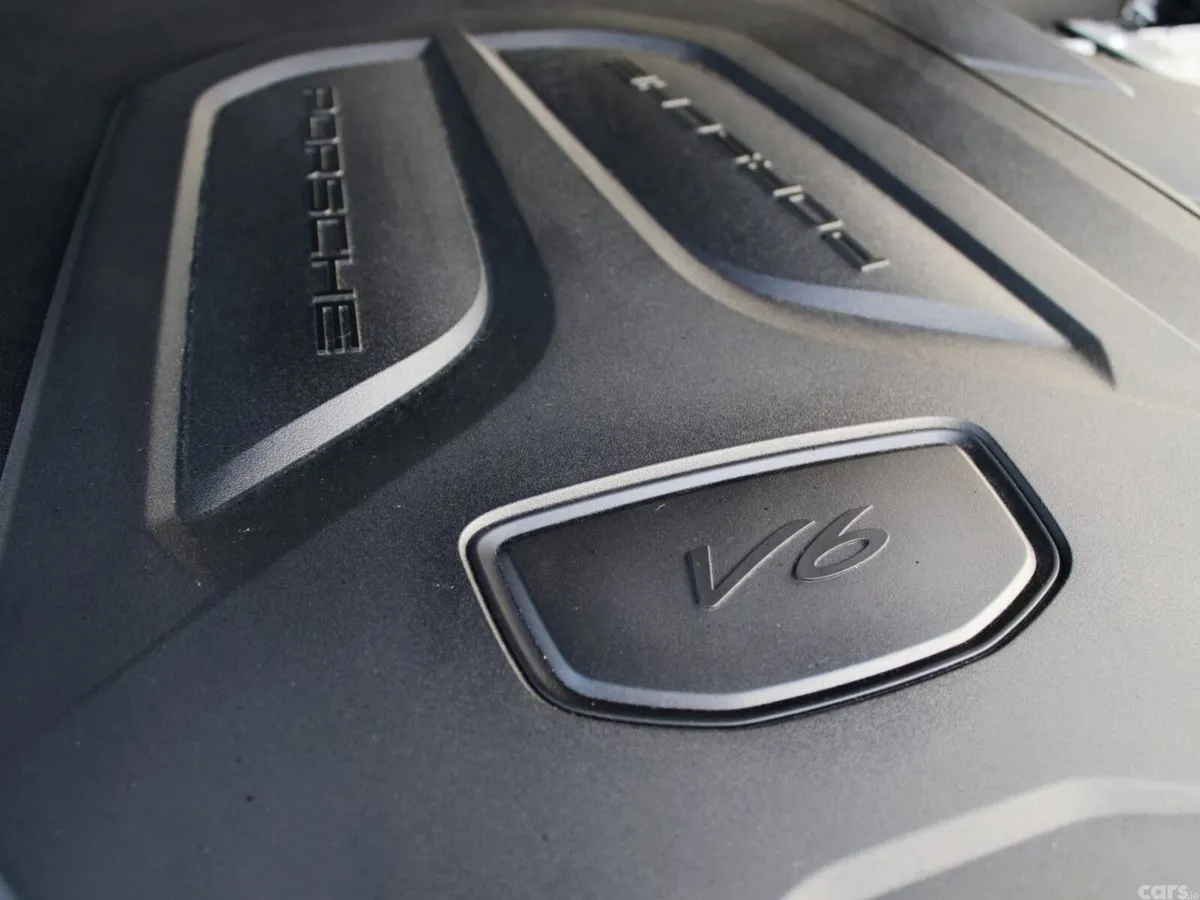 Porsche Cayenne SUV, Petrol Plug-in Hybrid, 2026, Black