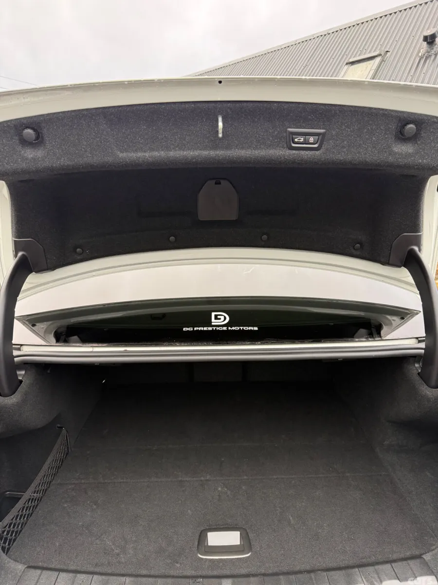 BMW 3-Series Saloon, Petrol Plug-in Hybrid, 2023, White