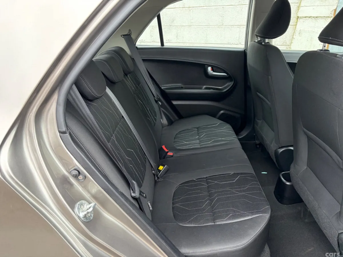 Kia Picanto Hatchback, Petrol, 2017, Grey
