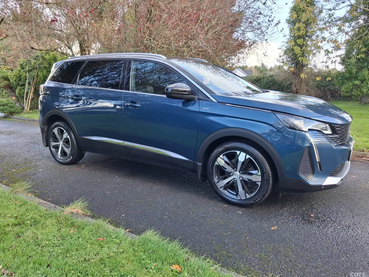 Peugeot 5008 MPV, Diesel, 2021, Blue