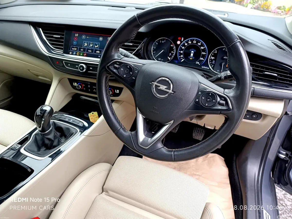 Opel Insignia Hatchback, Diesel, 2019, Grey