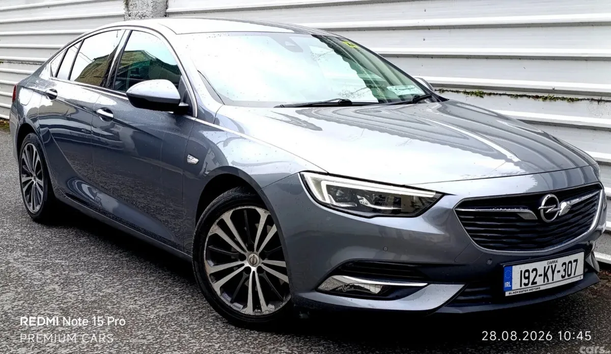 Opel Insignia Hatchback, Diesel, 2019, Grey