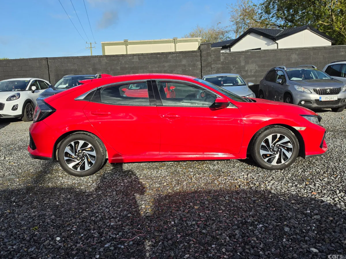 Honda Civic Hatchback, Petrol, 2017, Red