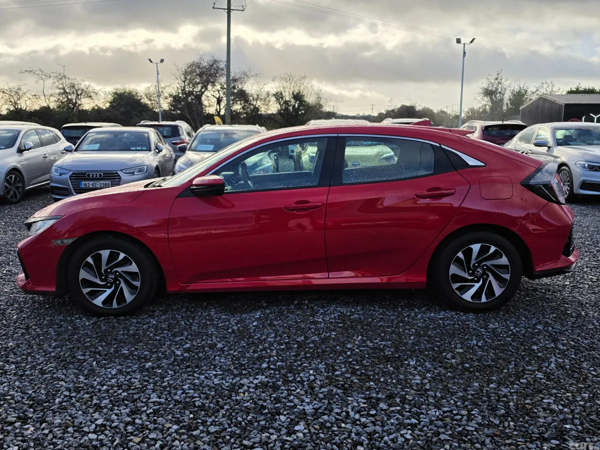 Honda Civic Hatchback, Petrol, 2017, Red